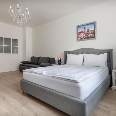 Prague Serenity Suites And Apartments Luaran gambar