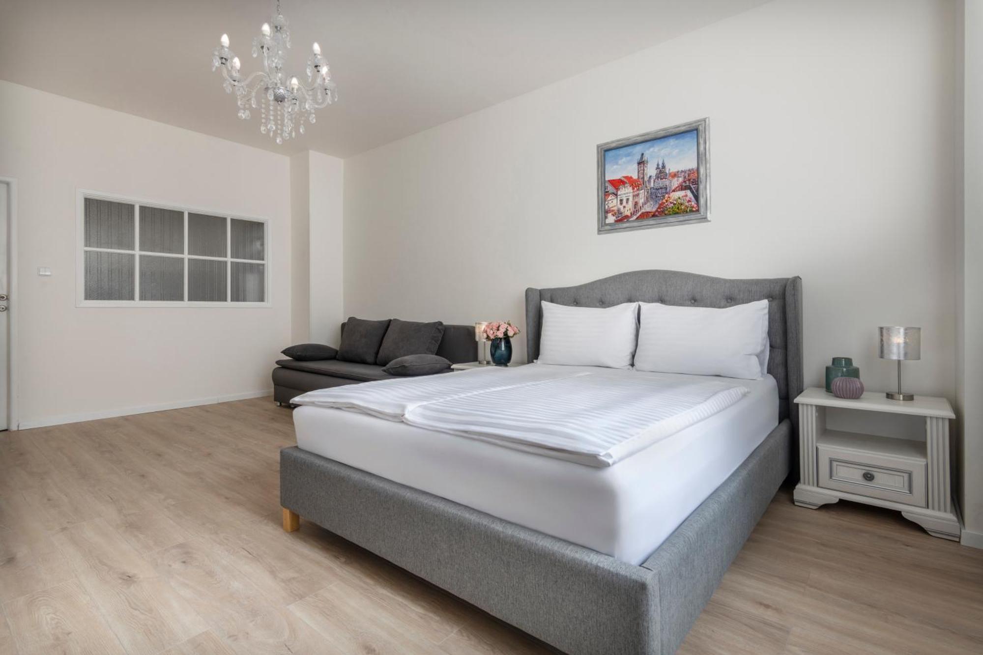 Prague Serenity Suites And Apartments Luaran gambar