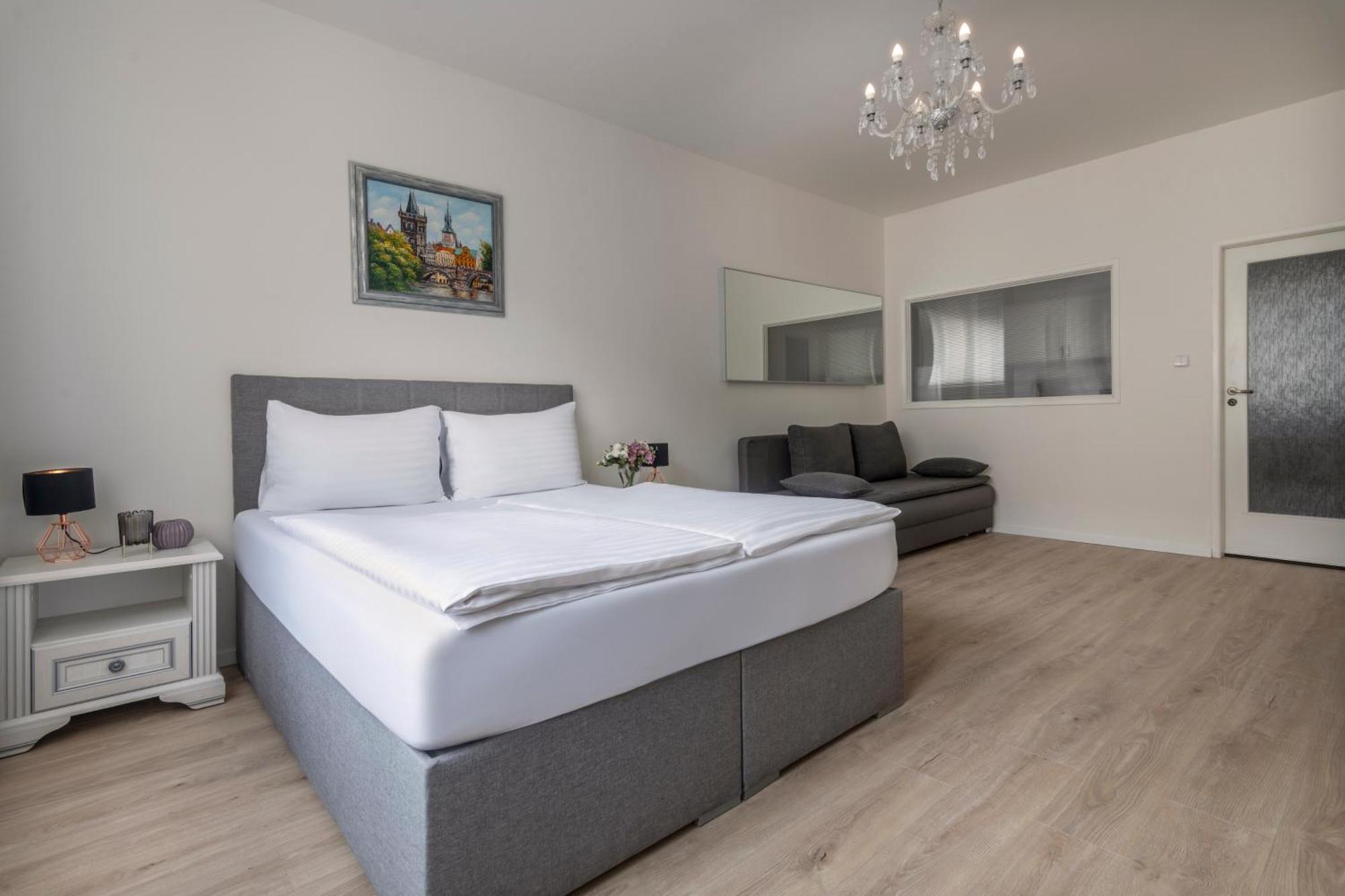 Prague Serenity Suites And Apartments Luaran gambar